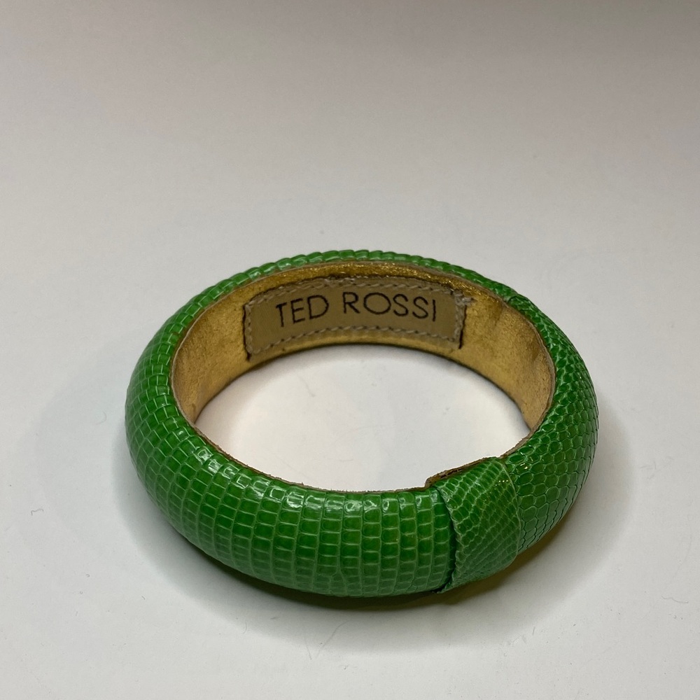 Ted Rossi Vibrant Green Crocodile-Embossed Snakeskin Bracelet